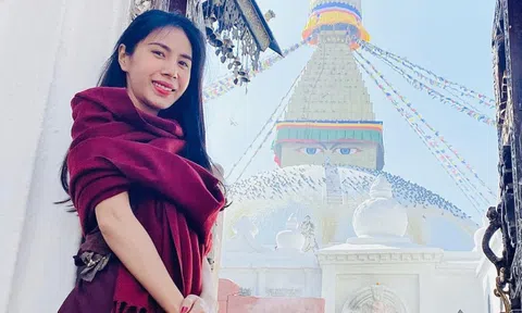 Thủy Tiên và Công Vinh đến Nepal hành hương sau loạt sóng gió
