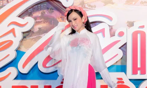 Hà Phương khoe nhan sắc rạng rỡ, thướt tha trong tà áo dài