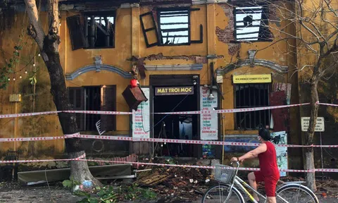 Ngôi nhà cổ ở Hội An bị cháy trụi trong đêm