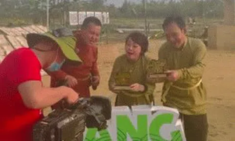 Quang Tèo, Trà My nhảy hài hước giữa đường làng