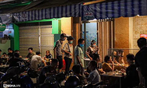 Khách xếp hàng ăn 'cơm tấm bãi rác' giá gần 100.000 đồng mỗi suất