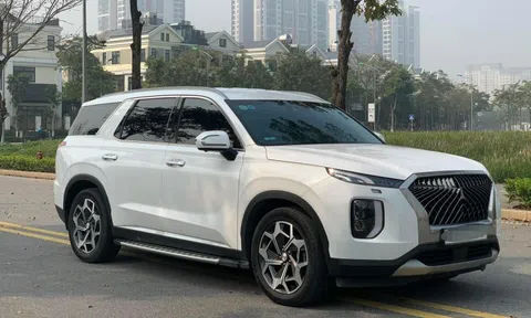 Hyundai Palisade đầu tiên lên sàn xe cũ Việt Nam, giá trên 2,4 tỉ đồng