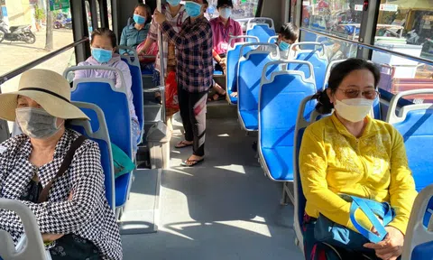 Nhiều HTX xe buýt ở TP HCM điêu đứng