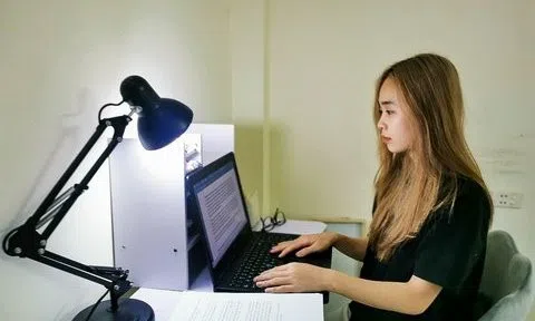 Làm việc online bùng nổ trong đại dịch: Bước tiến của chuyển đổi số?