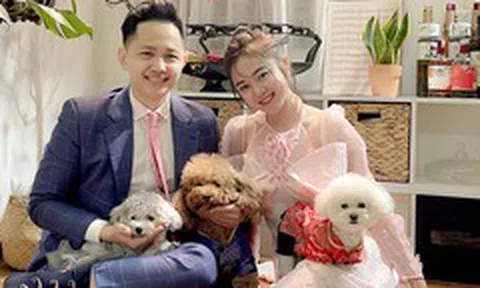 MC Cafe sáng tiết lộ bà xã bằng tuổi xinh như hotgirl