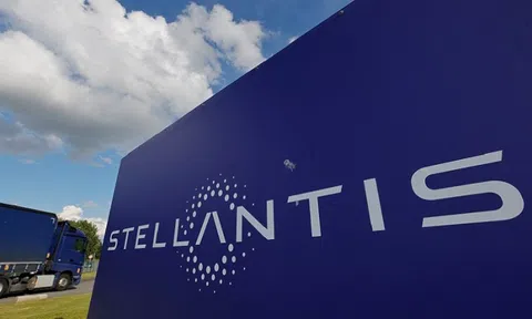 Tập đoàn Amazon "bắt tay" Stellantis sản xuất ô tô thông minh