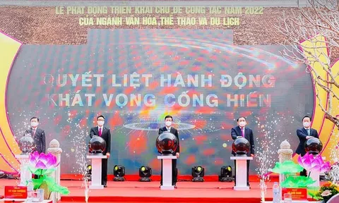 Xây dựng môi trường văn hóa cơ sở và công tác tổ chức cán bộ