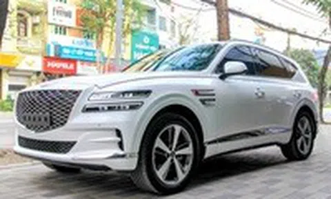SUV hạng sang Genesis GV80 2021 đã qua sử dụng có giá hơn 3 tỷ đồngicon