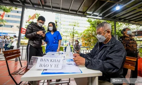 Nhiều bệnh nhân khám hậu Covid-19