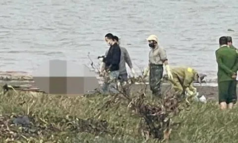 Người đàn ông chết ngạt trong tình trạng bị trói chân tay, buộc vào tảng đá nặng 25 kg