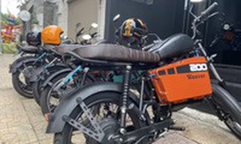 TP.HCM: Xăng tăng giá liên tục, xe máy điện gặp thờiicon