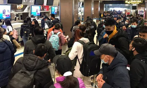 Hơn 200 công dân được trở về Việt Nam trên chuyến bay cứu hộ thứ 3 từ Romania