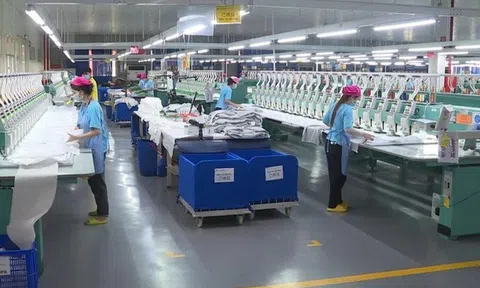 TPHCM ra văn bản khẩn cho phép F1 được đi làm, học trực tiếp