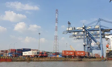TP HCM bắt đầu thu phí cảng biển từ 1-4-2022