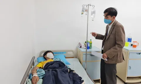 Vụ hàng loạt người bị nhập viện sau khi ăn bánh mì: Đề xuất phạt cơ sở bánh mì hơn 100 triệu đồng