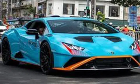 Cận cảnh Lamborghini Huracan STO đầu tiên tại Việt Nam