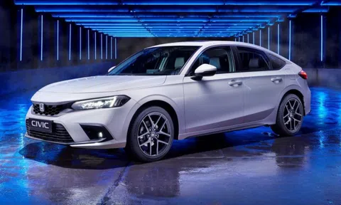 Honda Civic 2023 có thêm phiên bản Hybrid