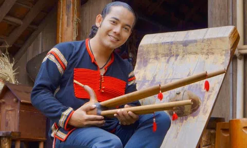 'Ca sĩ Ê Đê' Y Jalin: Tôi không đặt nặng phải có biệt thự, xe sang