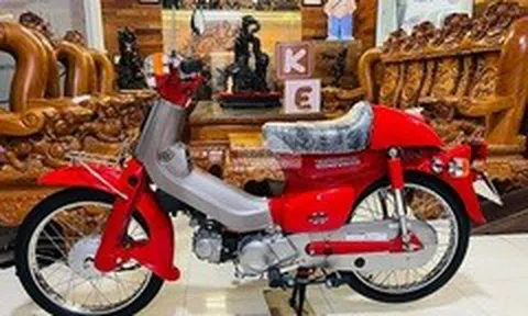 Bất ngờ với số km lăn bánh trên chiếc Cub 50 1997 giá hơn 200 triệu