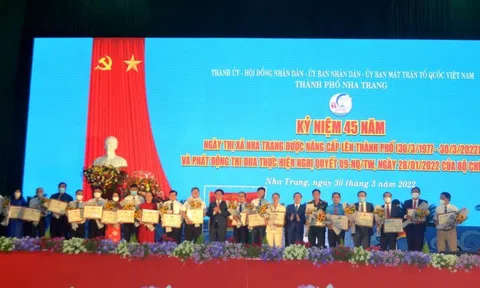 Khánh Hòa: Nha Trang kỷ niệm 45 năm ngày được nâng cấp lên thành phố