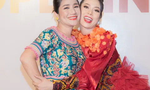 Cát Tường, Tiết Cương đến chúc mừng diễn viên Mỹ Hạnh lên chức CEO