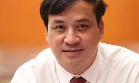 Truy tặng Huân chương Lao động hạng Ba cho ông Lê Hòa Bình