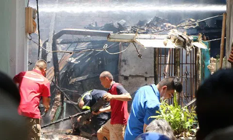 Lại thêm 1 vụ phóng hoả đốt nhà người yêu vì mâu thuẫn tình cảm: Mua 18 lít dầu gây án rồi đi tự thú