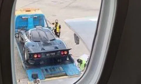 Bắt gặp McLaren siêu hiếm của Quốc vương Brunei, cả thế giới chỉ còn 3 chiếc