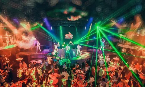 Từ 0h ngày 8/4, Hà Nội mở lại quán karaoke, massage, bar, trò chơi điện tử