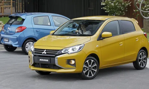 Giá ô tô cũ tiếp tục leo thang