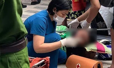 Hà Nội: Tài xế xe ôm công nghệ bị thanh sắt đâm vào đầu khi đang đi đường