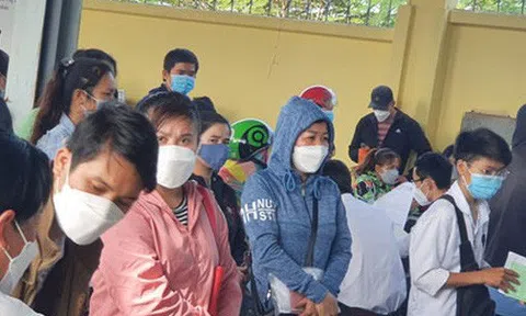 Cân nhắc kỹ khi rút BHXH một lần