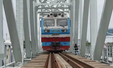 Đề xuất phân quyền cho địa phương đầu tư kết cấu hạ tầng đường sắt