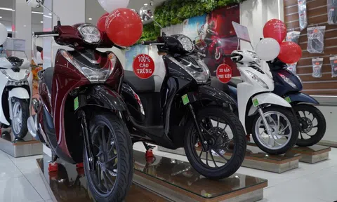 Honda SH Mode bị đại lý đẩy giá, tăng gần 20 triệu đồng