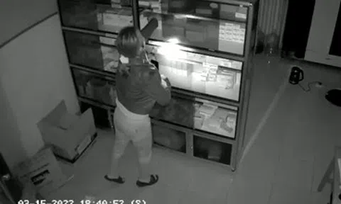 Bí mật lắp camera, lật tẩy việc nữ cán bộ trạm y tế xã trộm thuốc nhiều lần