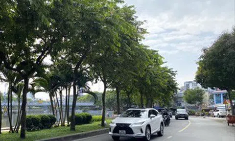 Thu phí ô tô vào trung tâm TPHCM 40.000 đồng/lượt: Có khả thi?