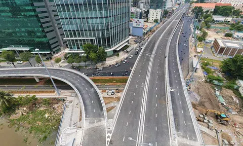 Cận cảnh cây cầu hơn 3.000 tỉ nối quận 1 và TP. Thủ Đức sẵn sàng thông xe vào 30/4