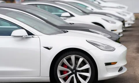 10 ô tô đã qua sử dụng bán lại nhanh nhất