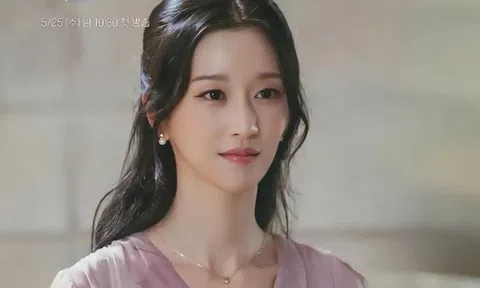 'Điên nữ' Seo Ye Ji lần đầu lộ diện sau loạt scandal chấn động