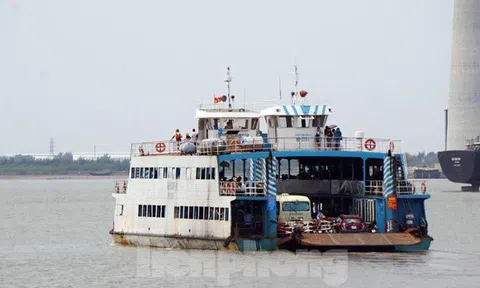 Tạm dừng đưa ô tô con ra Cát Bà dịp lễ, du khách di chuyển thế nào?