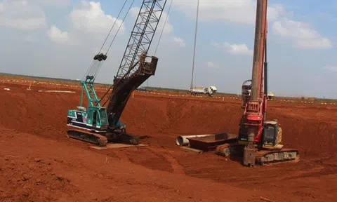 Đại công trường Sân bay Long Thành nhộn nhịp thi công trong ngày lễ