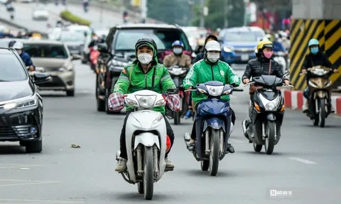 Tài xế Grab: Làm việc không ngày nghỉ, lương 7 triệu đồng mỗi tháng