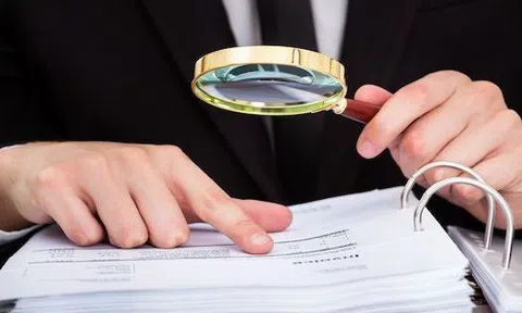 Bảo hiểm nghề nghiệp công chứng viên được quy định thế nào?