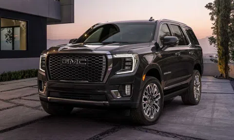Tầm vóc SUV Mỹ trên GMC Yukon Denali Ultimate 2023
