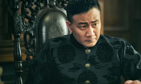 ‘Kiều Phong’ Hồ Quân phong độ, gia đình hạnh phúc ở tuổi 54