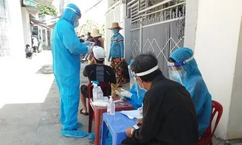 Khánh Hòa: Xét nghiệm Covid-19 cho hơn 400 lượt người trong 24 giờ qua