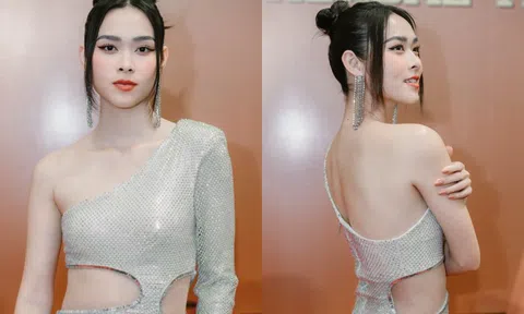 Diệp Bảo Ngọc diện váy cắt xẻ, khoe dáng nóng bỏng