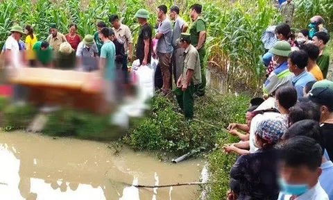 2 anh em ruột chết đuối dưới ao trước nhà