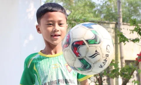 Cậu bé từng gây ấn tượng với David Beckham nhận "nhiệm vụ đặc biệt" tại SEA Games 31