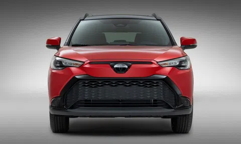 Toyota Corolla Cross 2023 nâng cấp diện mạo lạ, có thể về Việt Nam
